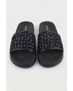 Black Chappal-445412903