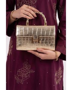 Gold Clutch-448702119